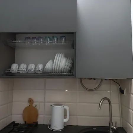 неподалік вокзалу *