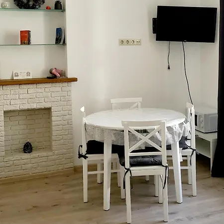 неподалік вокзалу Apartament *