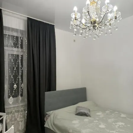 неподалік вокзалу