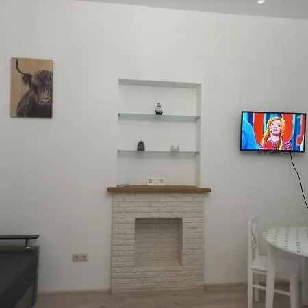 неподалік вокзалу Apartment *