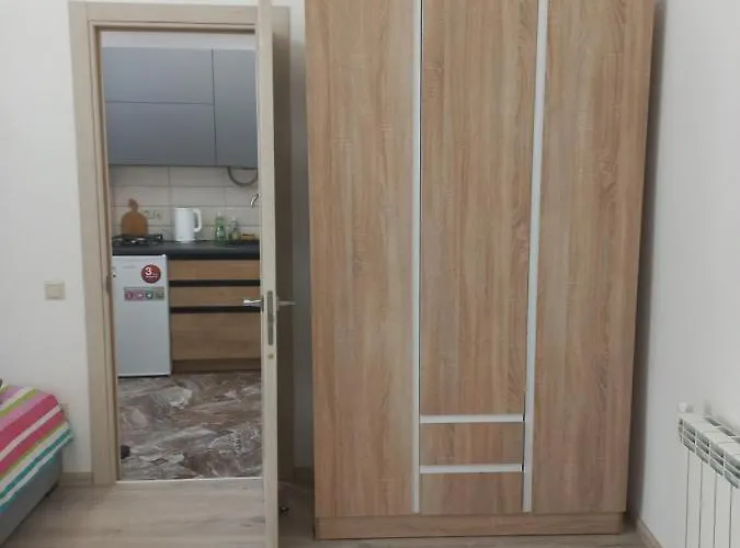 неподалік вокзалу Apartment *